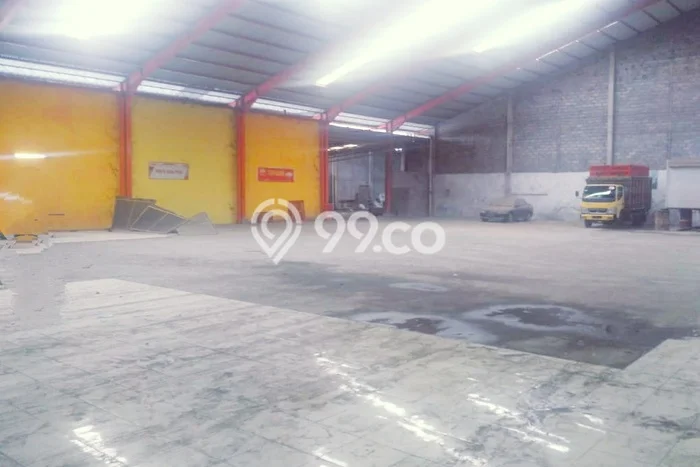 Unit Gudang Disewakan di Sleman di Area Ramai & Strategis Unit Gudang Disewakan di Sleman di Area Ramai & Strategis