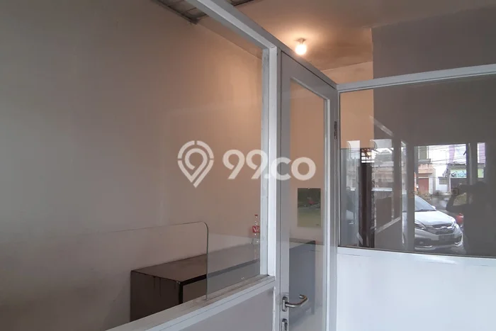 KAWASAN KOMERSIAL! Ruko For Rent di Pamulang, Luas 30m², Area Premium KAWASAN KOMERSIAL! Ruko For Rent di Pamulang, Luas 30m², Area Premium