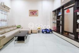 Area Ramai! Ruko Dijual di Medan Tembung untuk Bisnis Luas Bangunan 298m2 Area Ramai! Ruko Dijual di Medan Tembung untuk Bisnis Luas Bangunan 298m2