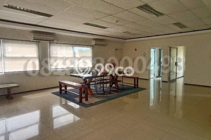 Gudang Disewakan Lokasi Semarang Barat Semarang Harga Spesial! Gudang Disewakan Lokasi Semarang Barat Semarang Harga Spesial!
