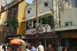Ruko Dijual di Jakarta Pusat LT 114m2 & LB 222m2 Lokasi Terbaik! Ruko Dijual di Jakarta Pusat LT 114m2 & LB 222m2 Lokasi Terbaik!