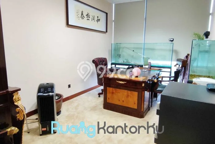 Kantor Disewa di Jakarta Selatan dengan LB 955m2 Area Komersial Ramai Kantor Disewa di Jakarta Selatan dengan LB 955m2 Area Komersial Ramai