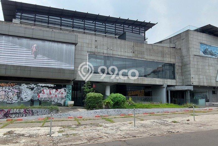 Tempat usaha ex showroom ducati kemang timur jakarta selatan Tempat usaha ex showroom ducati kemang timur jakarta selatan