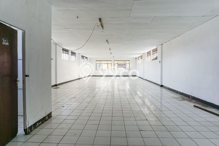 DiSewa Gudang Caringin Mainroad DiSewa Gudang Caringin Mainroad