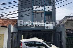 AREA BISNIS! Ruko Kawasan Meruya, Luas 150m², Mainroad, Ramai AREA BISNIS! Ruko Kawasan Meruya, Luas 150m², Mainroad, Ramai