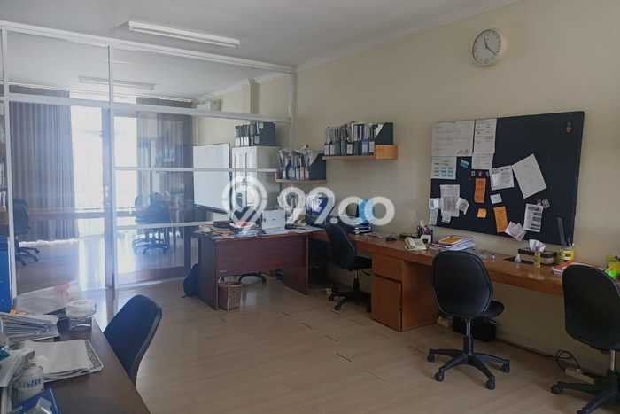 Unit Ruko Dijual di Denpasar LT 101m2 & LB 173m2 Unit Ruko Dijual di Denpasar LT 101m2 & LB 173m2