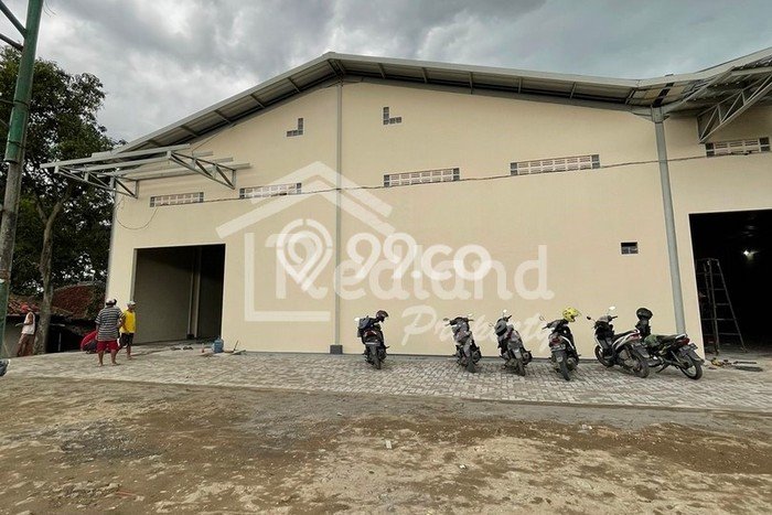 Gudang bagus disewakan di Pedurungan Semarang dengan LB 476m2 harga sewa terbaik Gudang bagus disewakan di Pedurungan Semarang dengan LB 476m2 harga sewa terbaik