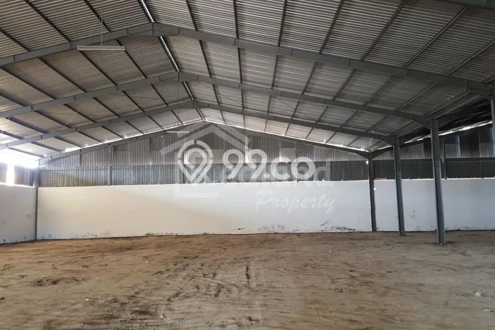 Gudang Disewa di Semarang Utara, Semarang, LT 4200m2 / LB 3500m2 Gudang Disewa di Semarang Utara, Semarang, LT 4200m2 / LB 3500m2