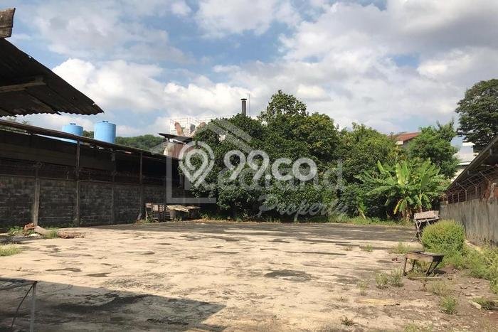 Gudang disewakan di Tugu Semarang dengan luas bangunan 520m2 Gudang disewakan di Tugu Semarang dengan luas bangunan 520m2