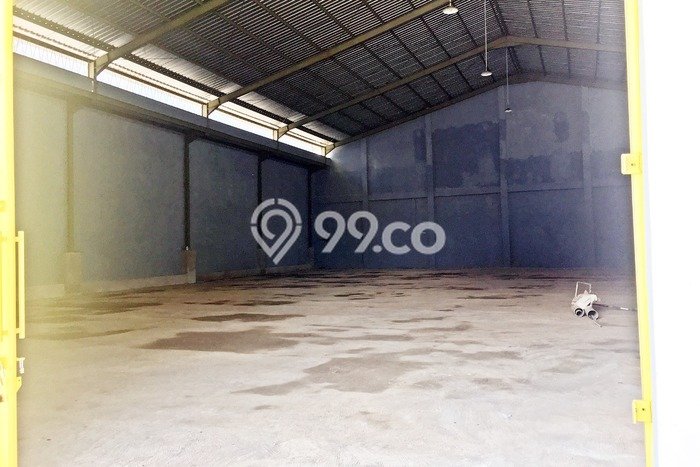 Unit Gudang Tersedia di Ubung Kaja Spesifikasi LB 1050m2 Unit Gudang Tersedia di Ubung Kaja Spesifikasi LB 1050m2