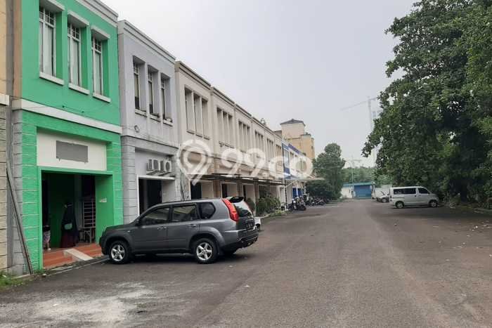 Unit Ruko Dijual di Serpong Utara Tangerang Selatan Luas Bangunan 154m2 Unit Ruko Dijual di Serpong Utara Tangerang Selatan Luas Bangunan 154m2