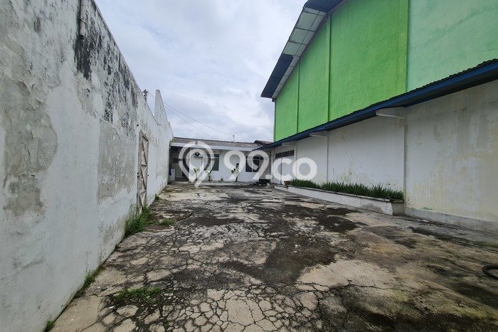 Gudang Disewakan Lokasi Serengan Solo Harga Spesial! Gudang Disewakan Lokasi Serengan Solo Harga Spesial!