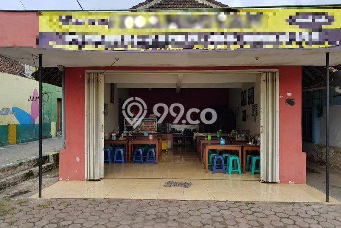 Ruko Komersial Dijual di Karangploso Malang LT 303m2 & LB 100m2 Ruko Komersial Dijual di Karangploso Malang LT 303m2 & LB 100m2