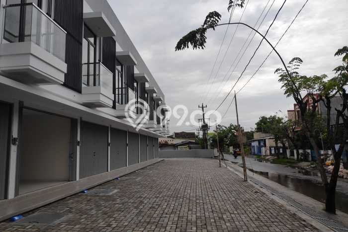 Ruko di Semarang Utara, Luas 80m², Area Bisnis, Disewakan Ruko di Semarang Utara, Luas 80m², Area Bisnis, Disewakan