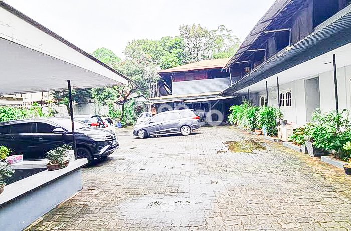 Komersial Bagus Dijual LB 994m2 Lokasi Strategis Jakarta Selatan Area Cocok untuk Bisnis Komersial Bagus Dijual LB 994m2 Lokasi Strategis Jakarta Selatan Area Cocok untuk Bisnis