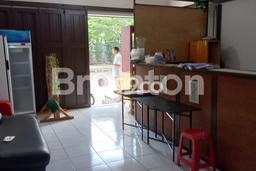 RUKO 2 LANTAI DI JALAN UTAMA KOMPLEK RUKO 2 LANTAI DI JALAN UTAMA KOMPLEK