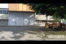 LOKASI STRATEGIS! Gudang di Kamal, Luas 240m², Pusat Perdagangan LOKASI STRATEGIS! Gudang di Kamal, Luas 240m², Pusat Perdagangan