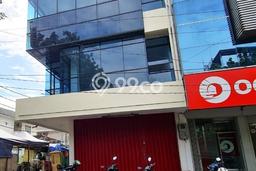 Ruko di Jelambar, Luas 180m², Kawasan Bisnis, Ramai Ruko di Jelambar, Luas 180m², Kawasan Bisnis, Ramai