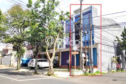 Ruko paling strategis disewakan di Lowokwaru Malang Ruko paling strategis disewakan di Lowokwaru Malang