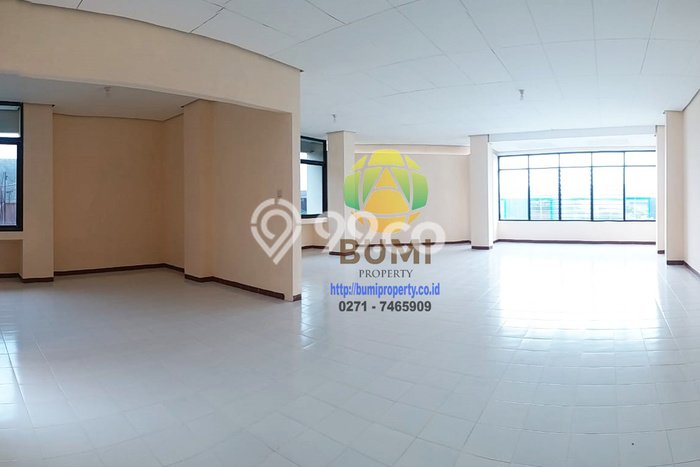 Ruko disewakan lokasi strategis Jebres Solo 225m2 Ruko disewakan lokasi strategis Jebres Solo 225m2