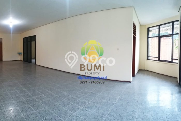 Ruko disewakan lokasi strategis Jebres Solo 225m2 Ruko disewakan lokasi strategis Jebres Solo 225m2