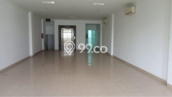 Disewakan Ruko di Kawasan Ramai Gajahmada Luas 608m2 Disewakan Ruko di Kawasan Ramai Gajahmada Luas 608m2