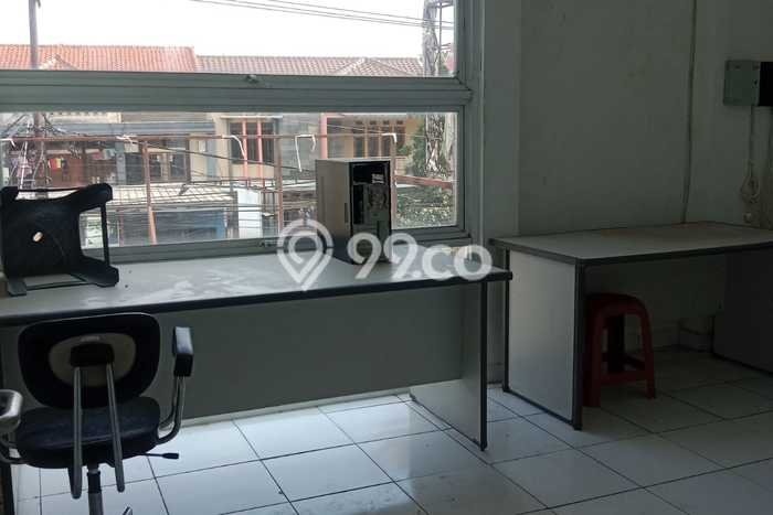 LOKASI STRATEGIS! Ruko Kawasan Ciwastra, Luas 200m², Area Bisnis, Jalan Utama LOKASI STRATEGIS! Ruko Kawasan Ciwastra, Luas 200m², Area Bisnis, Jalan Utama