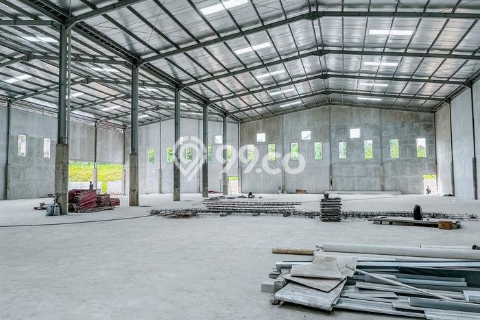 Gudang Area Bisnis Kawasan , Luas 2700m2m², For Rent, Siap Digunakan Gudang Area Bisnis Kawasan , Luas 2700m2m², For Rent, Siap Digunakan