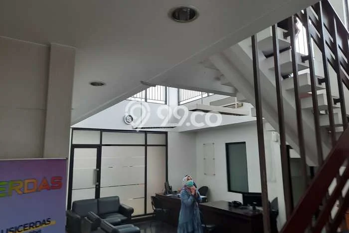 Untuk Dijual Ruko di Sukajadi Bandung LT 407m2 / LB 550m2 Untuk Dijual Ruko di Sukajadi Bandung LT 407m2 / LB 550m2