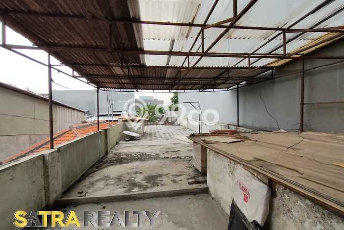 Ruko Bagus Dijual LB 670m2 Lokasi Strategis Jakarta Barat Area Cocok untuk Berbisnis Ruko Bagus Dijual LB 670m2 Lokasi Strategis Jakarta Barat Area Cocok untuk Berbisnis