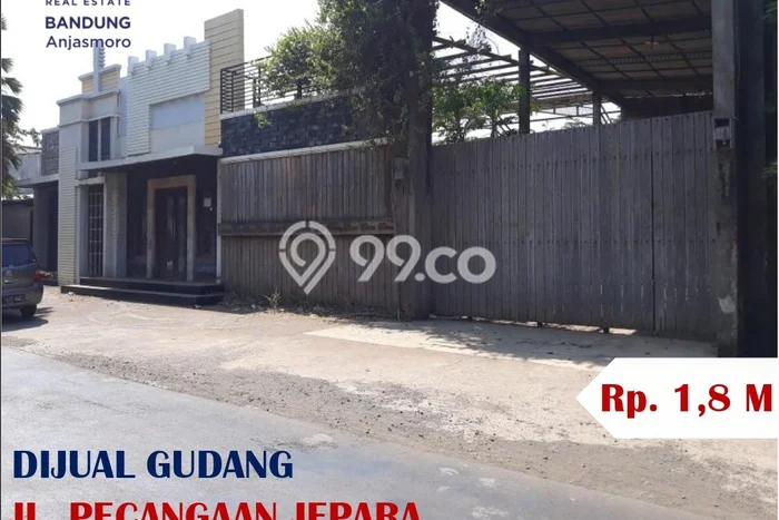 LOKASI STRATEGIS! Gudang di Pecangaan, Luas 1000m2m², Kawasan Komersial LOKASI STRATEGIS! Gudang di Pecangaan, Luas 1000m2m², Kawasan Komersial