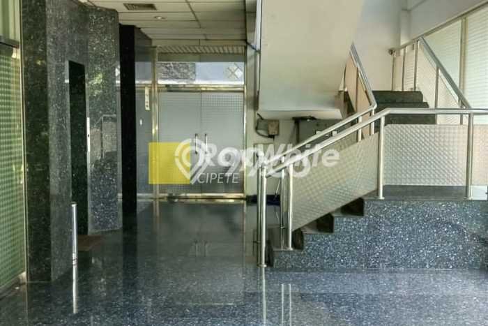 Kantor Komersial Dijual di Kebayoran Baru Jakarta Selatan LT 900m2 & LB 1600m2 Kantor Komersial Dijual di Kebayoran Baru Jakarta Selatan LT 900m2 & LB 1600m2