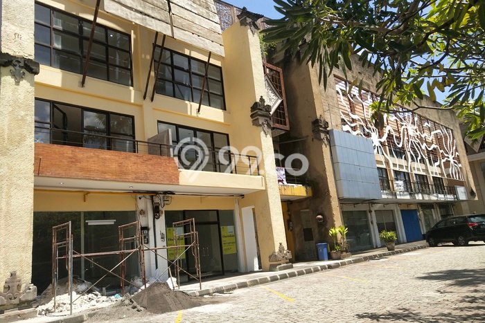 Ruko Bagus LT 71m2 LB 180m2 Dijual di Kuta Badung Ruko Bagus LT 71m2 LB 180m2 Dijual di Kuta Badung