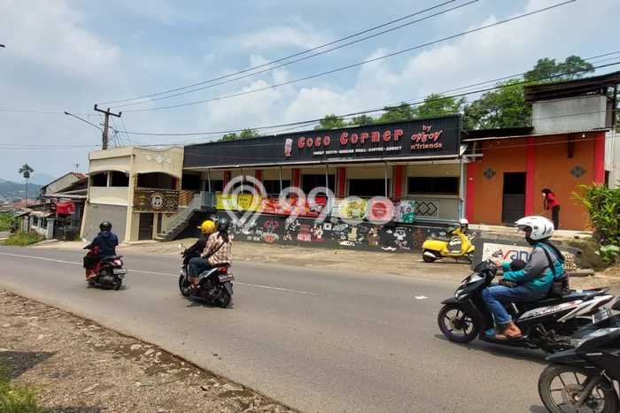 Dijual Ruko Kawasan Batujajar, Luas 462m², Area Bisnis Dijual Ruko Kawasan Batujajar, Luas 462m², Area Bisnis