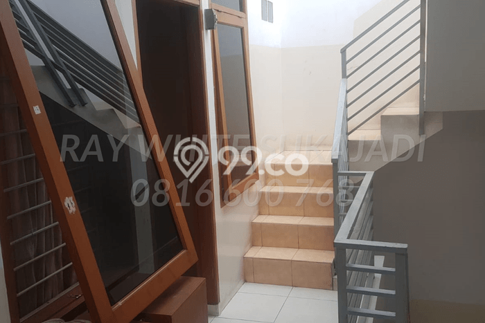 Untuk Dijual! Gudang di Surya Sumantri Bandung LT 210m2 / LB 480m2 Kawasan Strategis Untuk Dijual! Gudang di Surya Sumantri Bandung LT 210m2 / LB 480m2 Kawasan Strategis