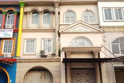 Unit Ruko Dijual di Cengkareng Jakarta Barat Luas Bangunan 400m2 Unit Ruko Dijual di Cengkareng Jakarta Barat Luas Bangunan 400m2