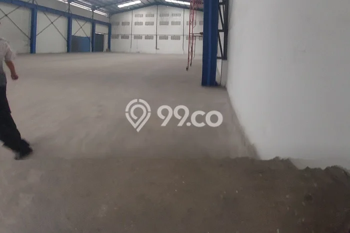 Unit Gudang Paling Strategis di Lippo Cikarang Cikarang dengan LB 1500m2 Unit Gudang Paling Strategis di Lippo Cikarang Cikarang dengan LB 1500m2