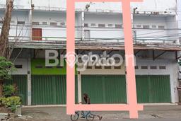 Disewakan Ruko di Kawasan Ramai Kediri Luas 72m2 Disewakan Ruko di Kawasan Ramai Kediri Luas 72m2