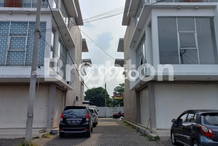 Paling Diincar! Ruko Dijual di Margacinta Harga Kompetitif Paling Diincar! Ruko Dijual di Margacinta Harga Kompetitif