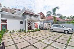 Ruko Dijual di Bandung LT 328m2 & LB 400m2 Lokasi Terbaik! Ruko Dijual di Bandung LT 328m2 & LB 400m2 Lokasi Terbaik!