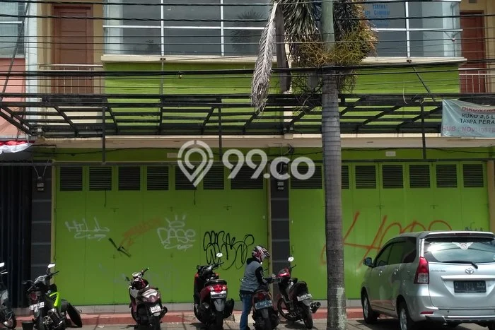 Ruko Bagus LT 105m2 LB 200m2 Dijual di Warudoyong Sukabumi Ruko Bagus LT 105m2 LB 200m2 Dijual di Warudoyong Sukabumi