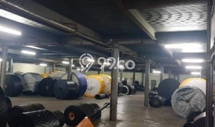 Unit Gudang Dijual di Jakarta Utara LT 2463m2 & LB 1176m2 Unit Gudang Dijual di Jakarta Utara LT 2463m2 & LB 1176m2