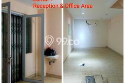 LOKASI PREMIUM! Ruko di Kelapa Gading, Luas 330m², Akses Strategis LOKASI PREMIUM! Ruko di Kelapa Gading, Luas 330m², Akses Strategis