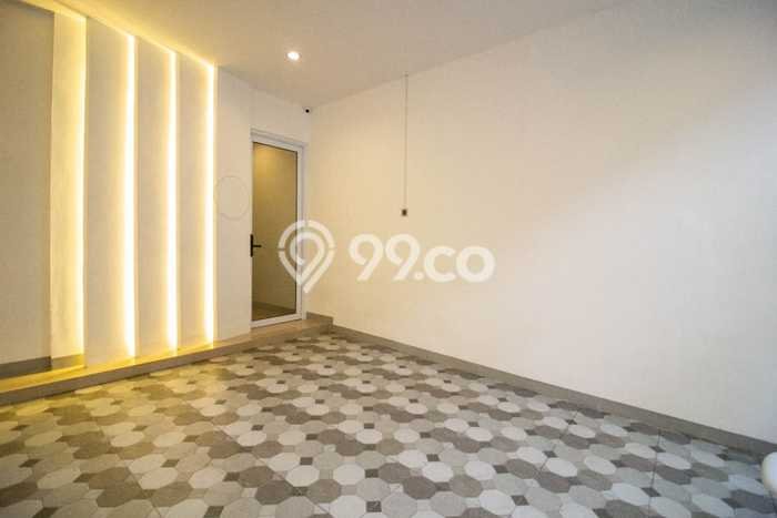 Untuk Dijual! Komersial di Tomang Jakarta Barat LT 66m2 / LB 264m2 Kawasan Bisnis Untuk Dijual! Komersial di Tomang Jakarta Barat LT 66m2 / LB 264m2 Kawasan Bisnis