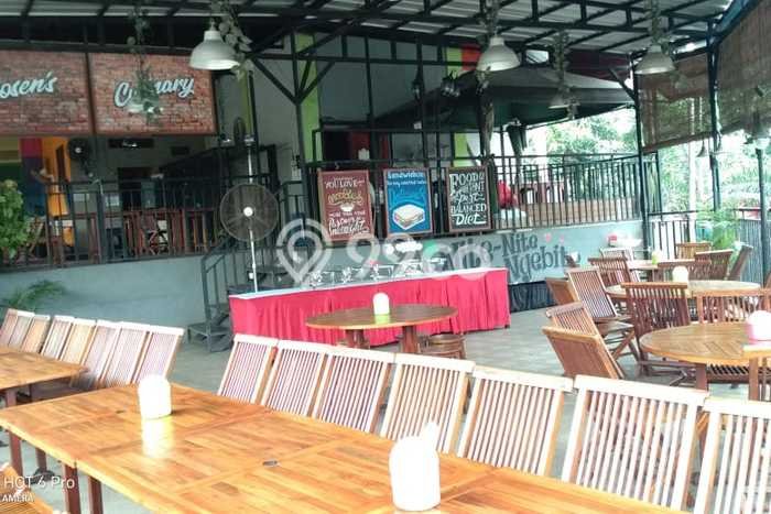 Komersial Usaha Dijual di Ciputat Timur Tangerang Selatan LT 420m2 & LB 400m2 Komersial Usaha Dijual di Ciputat Timur Tangerang Selatan LT 420m2 & LB 400m2