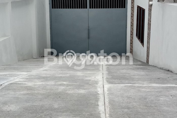 Unit Ruko Dijual di Banguntapan Bantul Luas Tanah 464m2, Luas Bangunan 489m2 Unit Ruko Dijual di Banguntapan Bantul Luas Tanah 464m2, Luas Bangunan 489m2