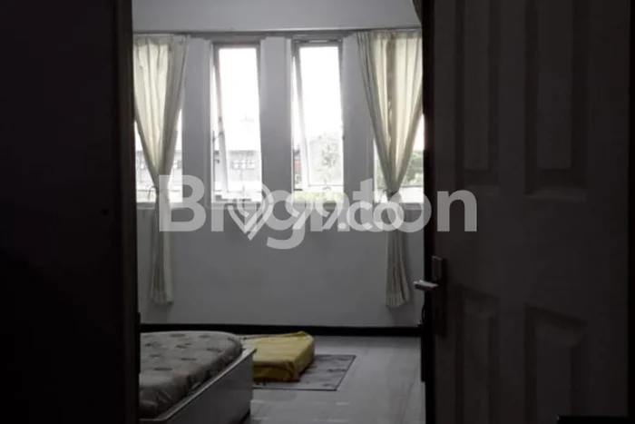 Unit Ruko Dijual di Driyorejo Gresik 153m2 Unit Ruko Dijual di Driyorejo Gresik 153m2