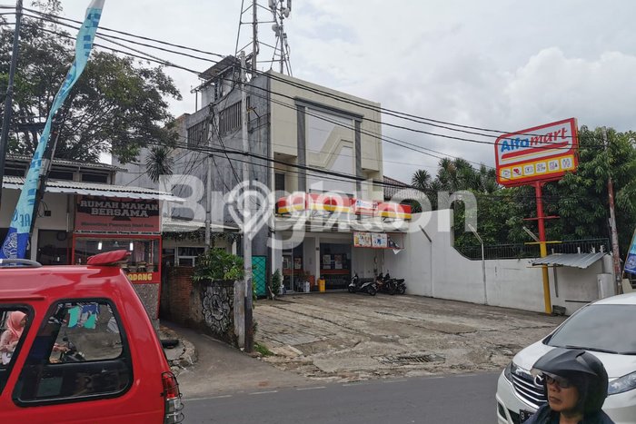 Ruko Premium Kawasan , Luas 176m2m², Lokasi Komersial, Berkembang Ruko Premium Kawasan , Luas 176m2m², Lokasi Komersial, Berkembang
