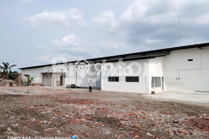 Disewakan Gudang di Pusat Kota Kediri Ramai Strategis Disewakan Gudang di Pusat Kota Kediri Ramai Strategis