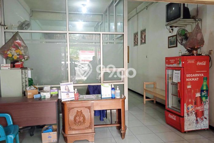KAWASAN BISNIS! Ruko di Tambaksari, Luas 374m2m², Akses Raya KAWASAN BISNIS! Ruko di Tambaksari, Luas 374m2m², Akses Raya